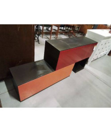 MEUBLE BOIS 2 PORTES VERRES ROUGE ET ORANGE EN L ETAT