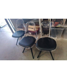 CHAISE PLASTIQUE ASSISE PVC NOIRE 