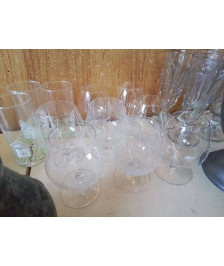LOT DE 8 VERRES A COGNAC 