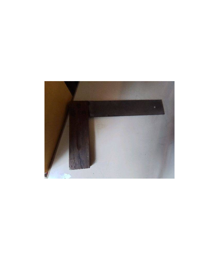 ÉQUERRE EN BOIS 
