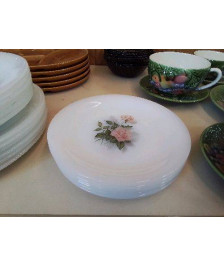 LOT DE 6 ASSIETTES À DESSERT OPALINE MOTIF FLORAL 