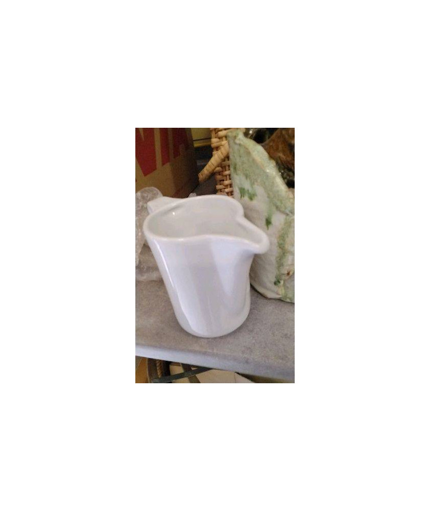 POT A LAIT BLANC PM