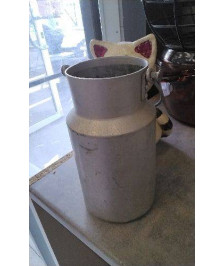 POT A LAIT ( SANS COUVERCLE)