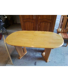 TABLE OVALE A RALLONGE EN PIN 