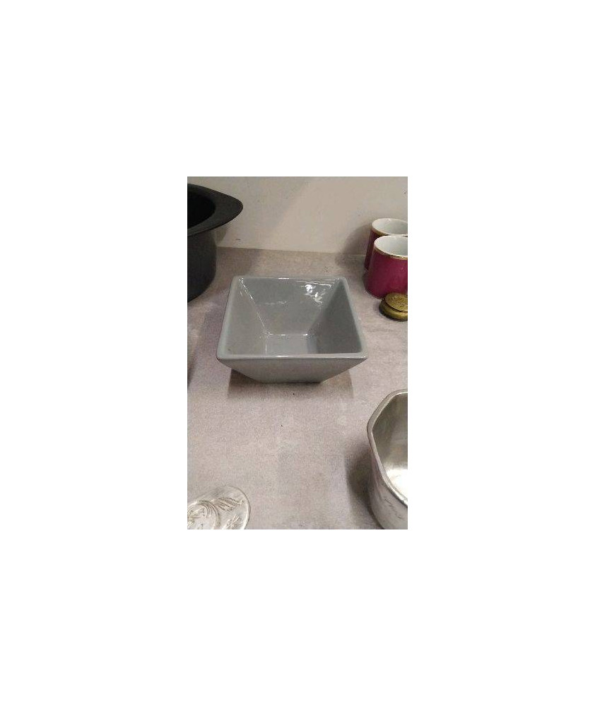 RAMEQUIN GRIS CARRE 