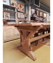 TABLE CHENE
