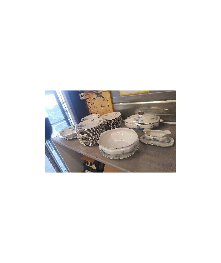 SERVICE DE TABLE LIMOGES FRANCE 