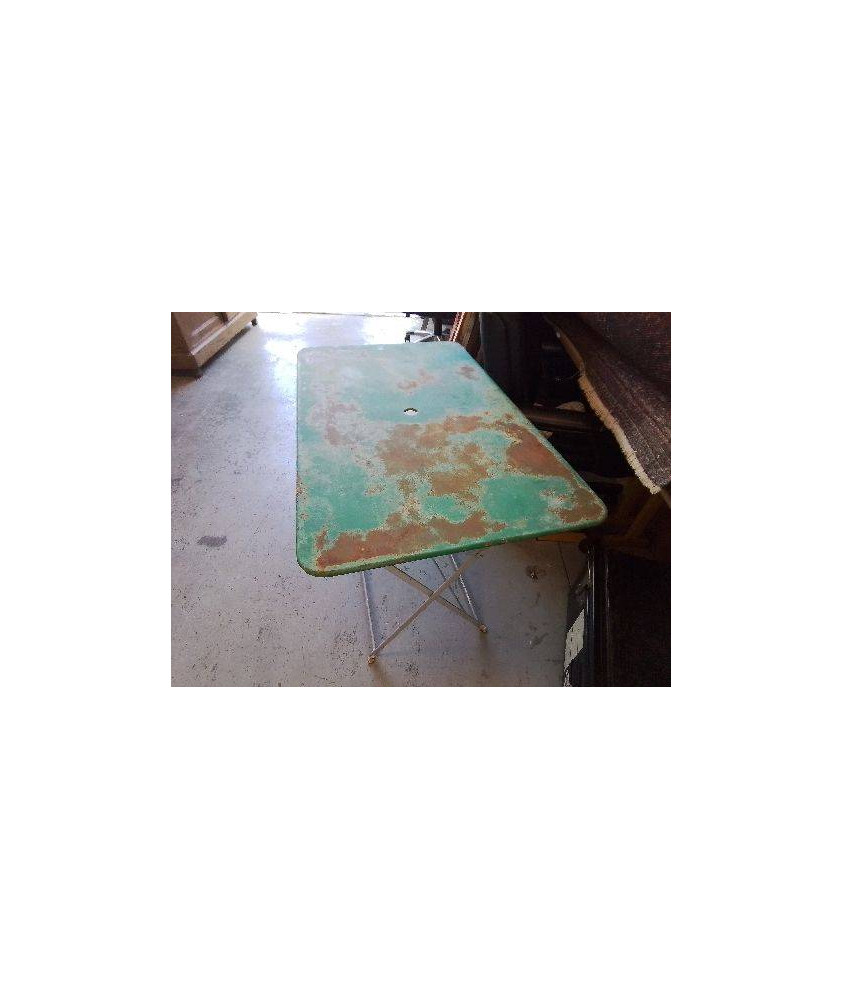 TABLE D’EXTÉRIEUR 