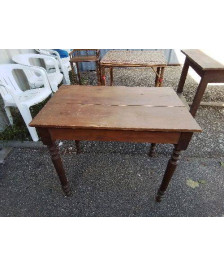 TABLE EN PIN 