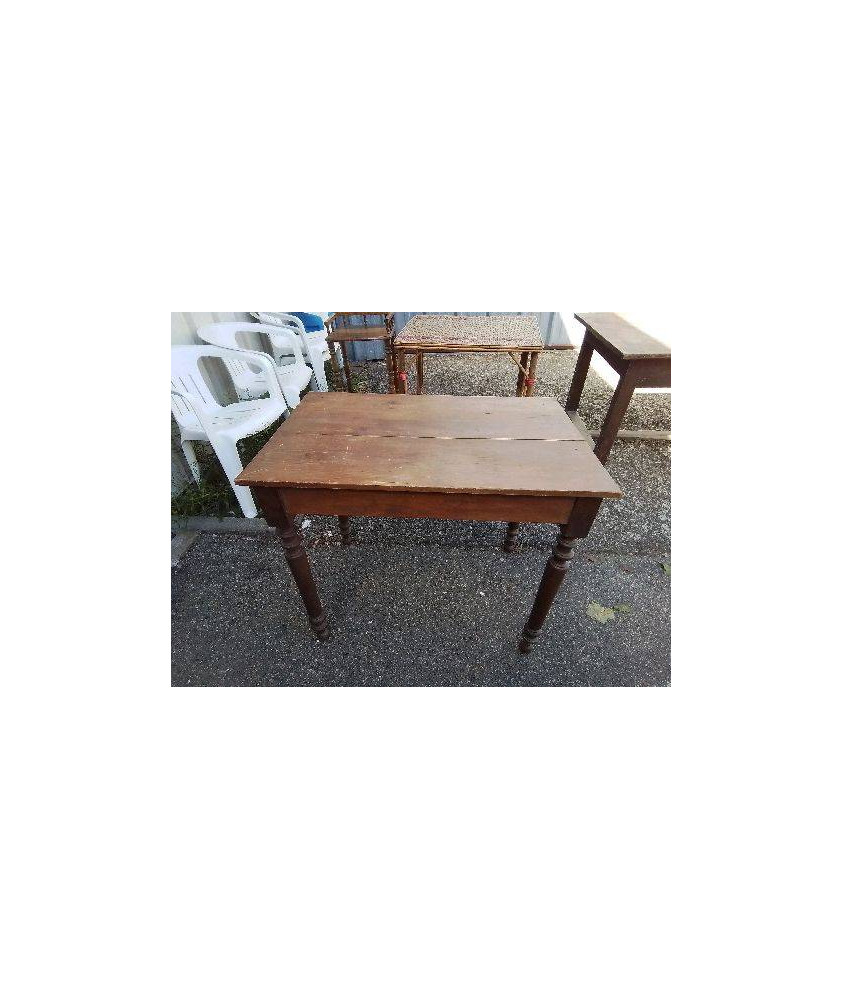 TABLE EN PIN 
