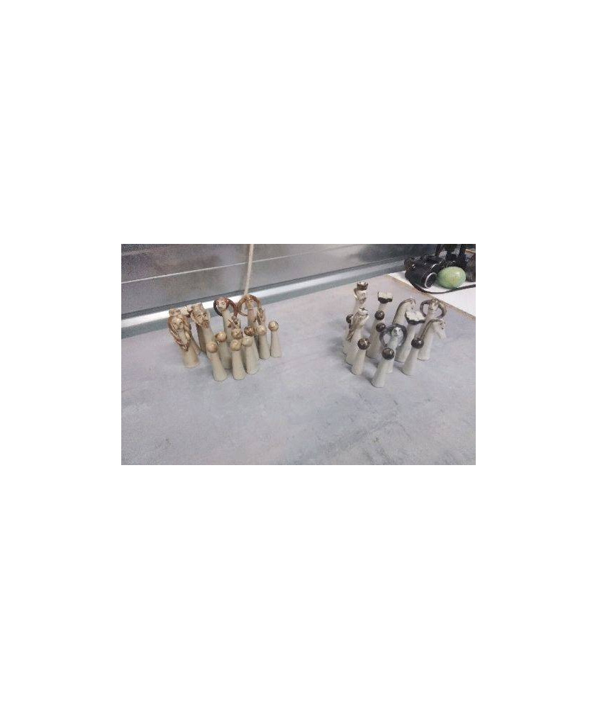 PIECES D’ECHEC 