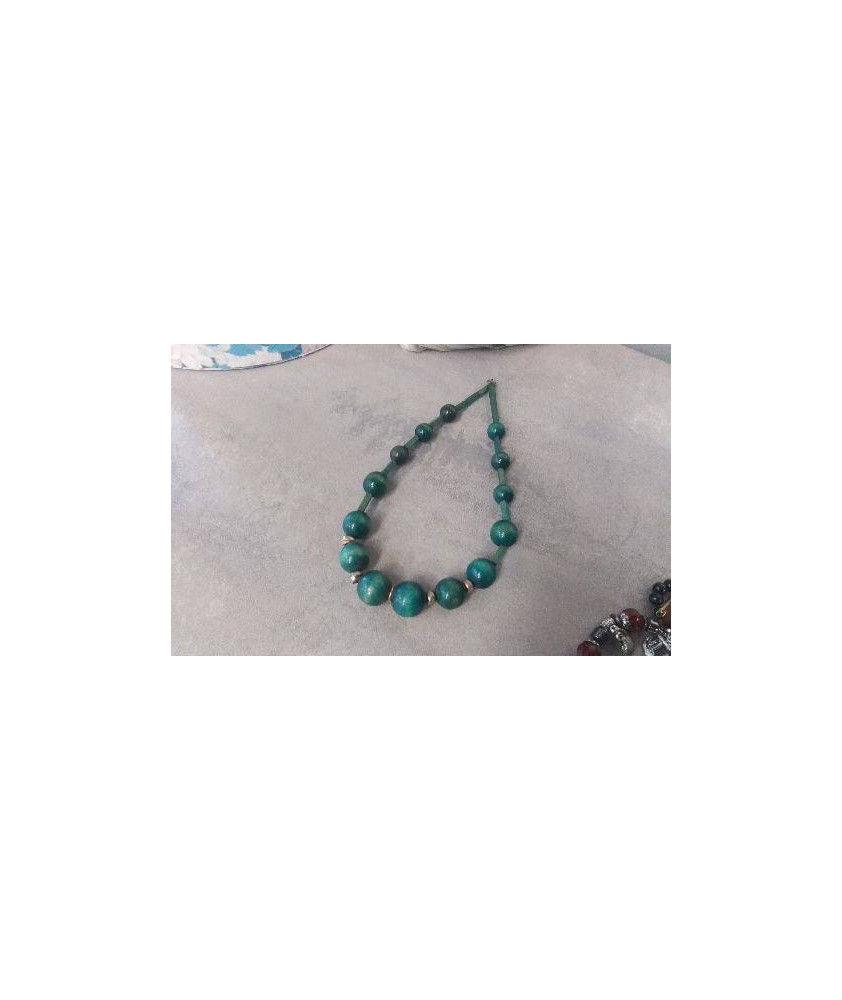 COLLIER VERT