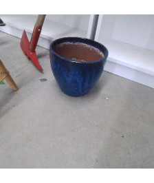 CACHE POT 
