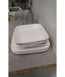 ASSIETTES CARREES LE LOT 