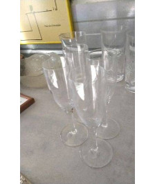 FLUTE A CHAMPAGNE LE LOT