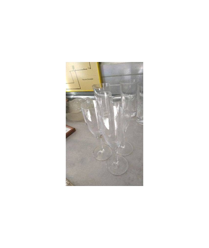 FLUTE A CHAMPAGNE LE LOT