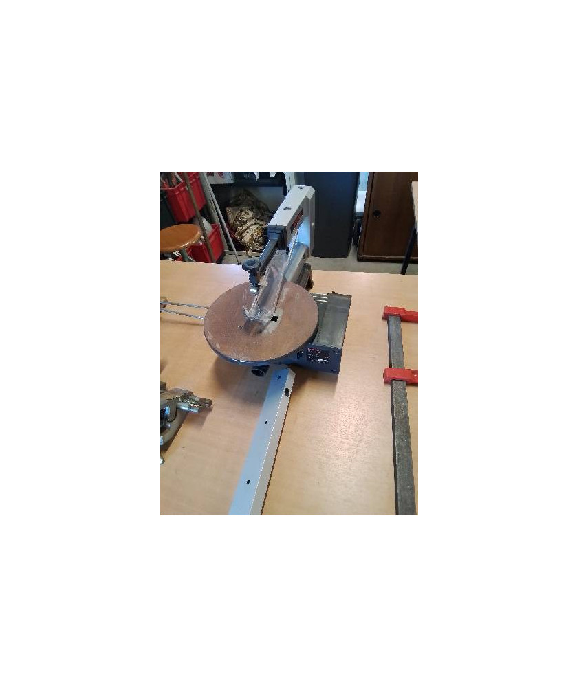SCIE A CHANTOURNÉ DREMEL MODÈLE 1371 1350/MIN 110W EN L\'ÉTAT 