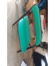 CHAISE PLIANTE ASSISE VERTE