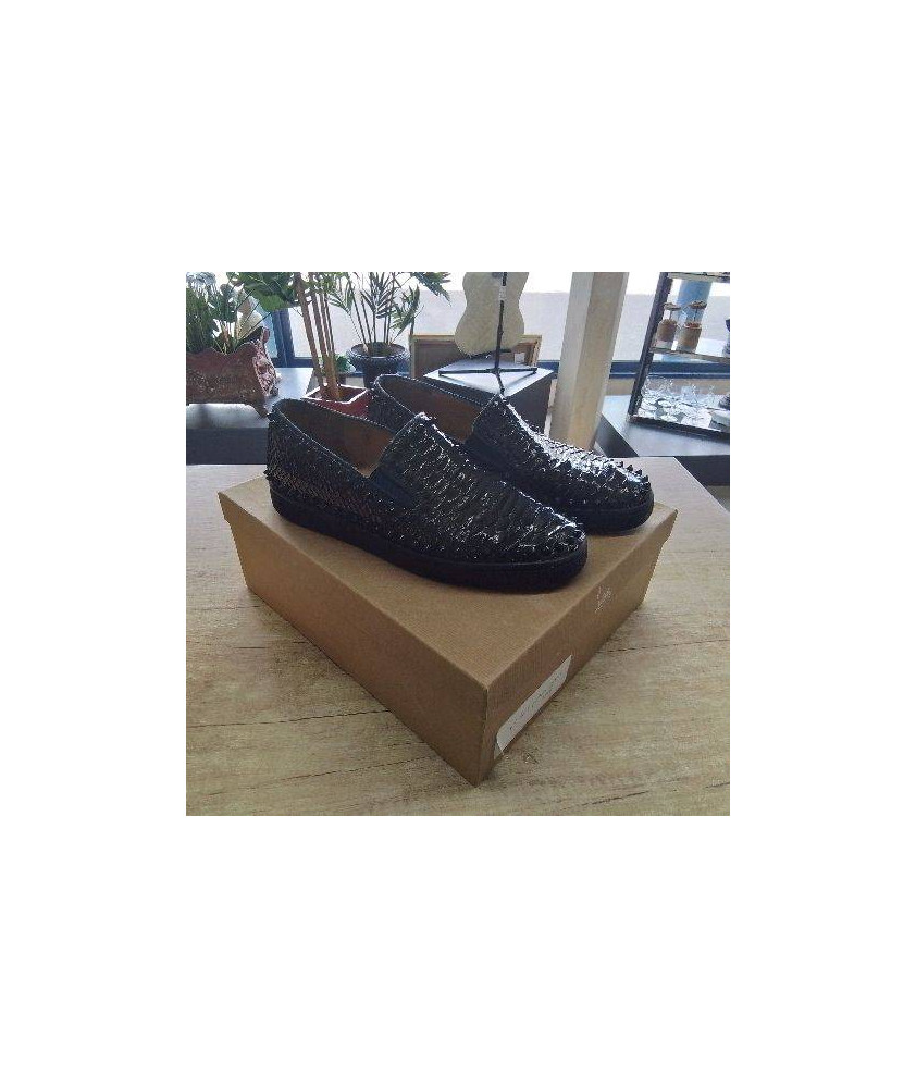 BASKETS BASSES PIK BOAT NAVY CHISTIAN LOUBOUTIN TAILLE 42 BASKETS BASSES PIK BOAT NAVY CHISTIAN LOUBOUTIN TAILLE 42