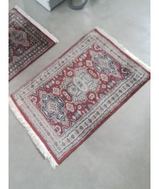 TAPIS LAINE FAIT MAIN ROUGE BLEU ECRU 90X60CM