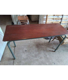 BUREAU D’ÉCOLIER 