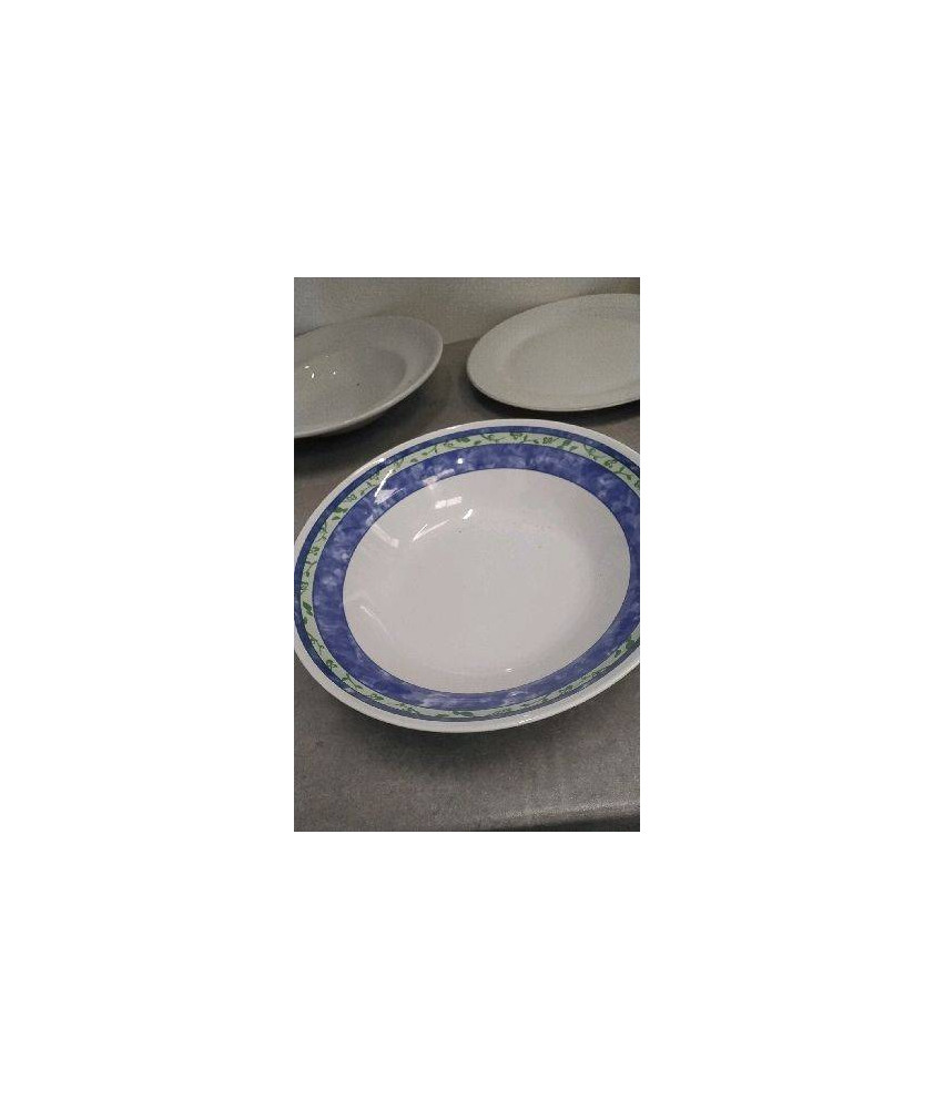 PLAT CREUX PORCELAINE 