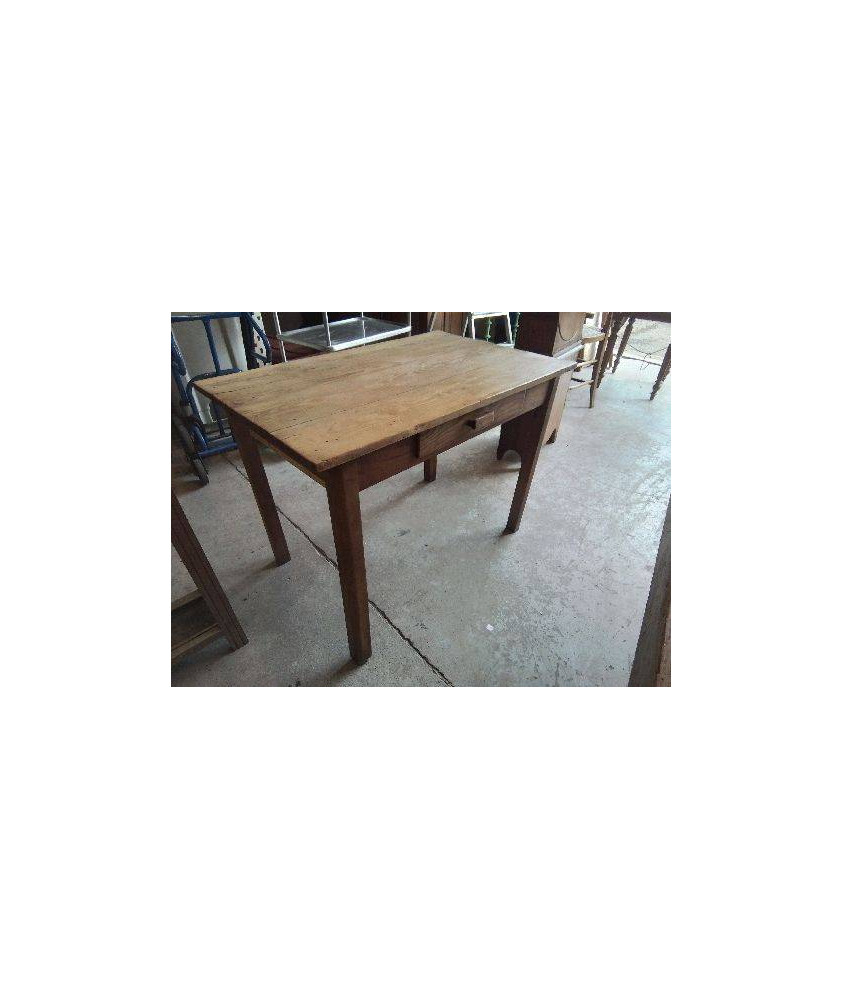 BUREAU EN PIN