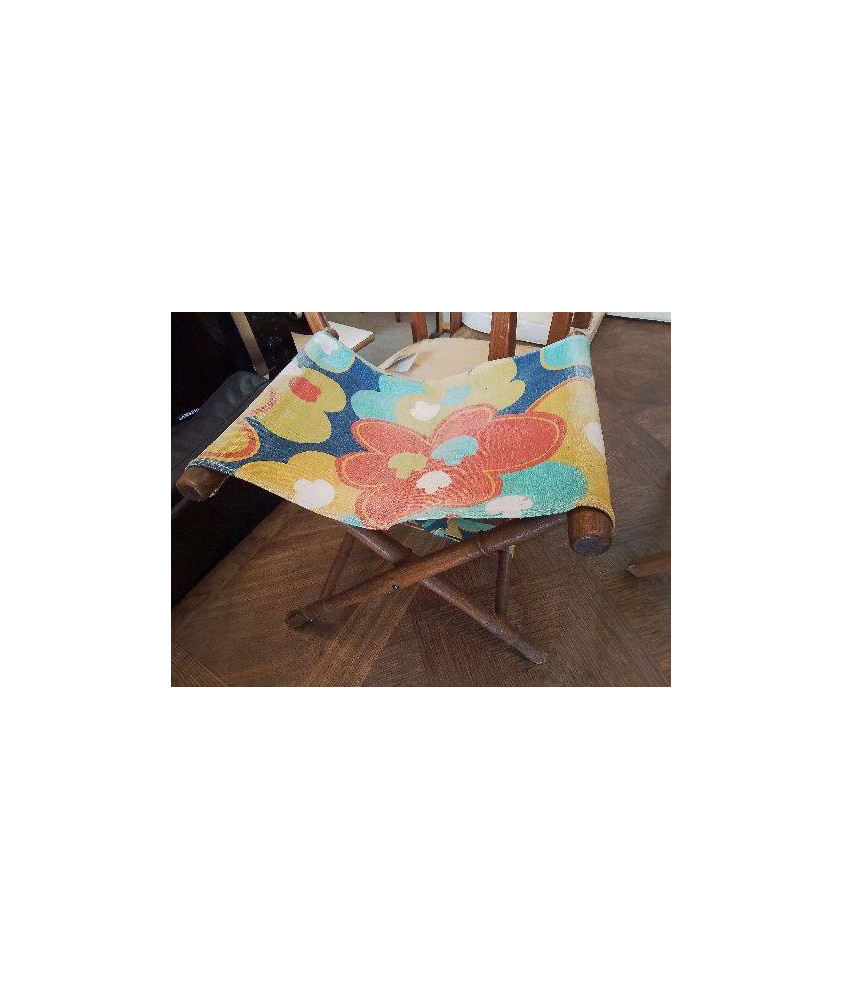 TABOURET ROTIN