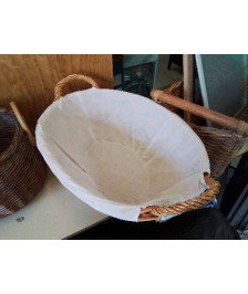 PANIER EN ROTIN 