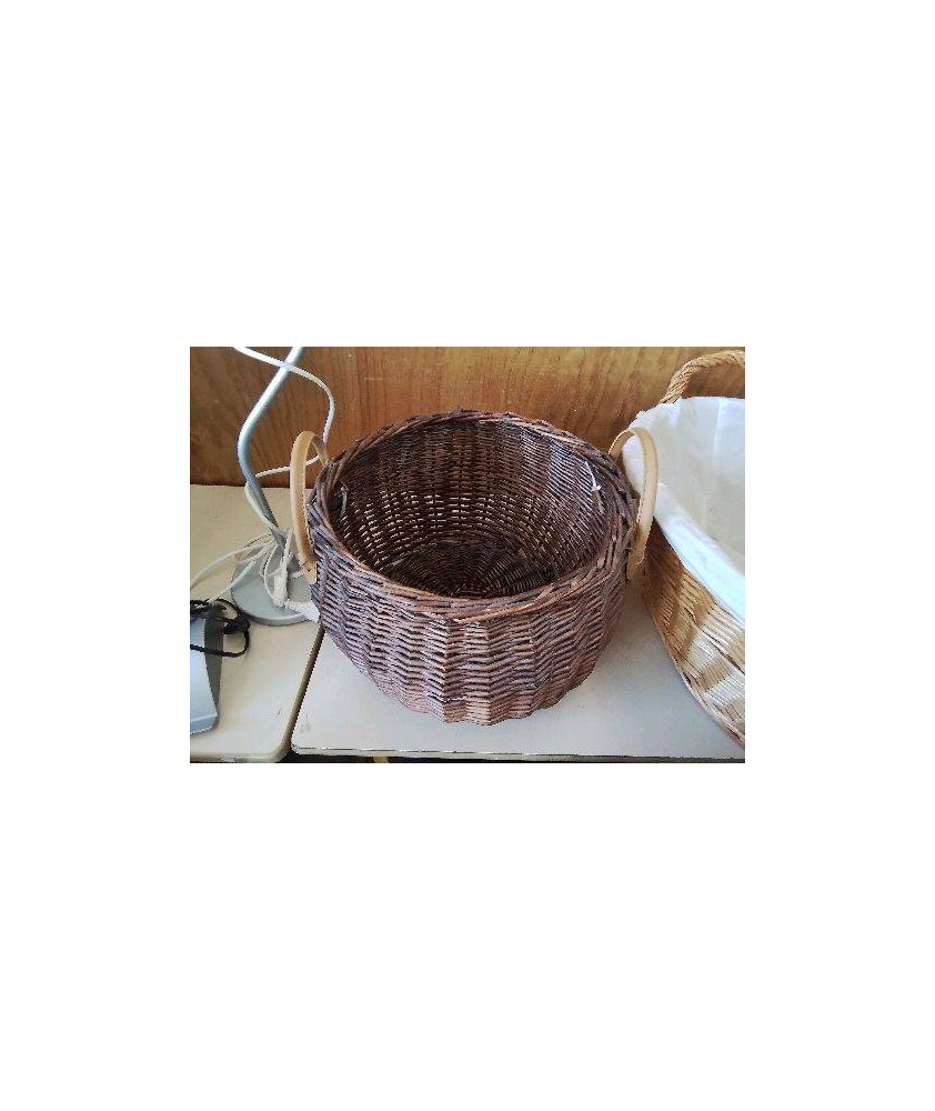 PANIER EN ROTIN 