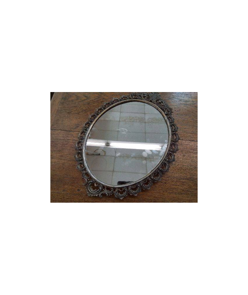 MIROIR EN LAITON STYLE ROCOCO