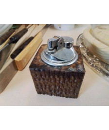 BRIQUET 