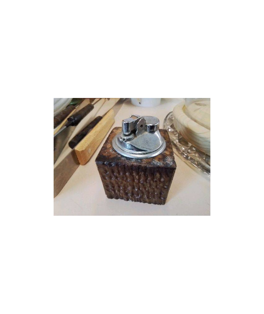 BRIQUET 
