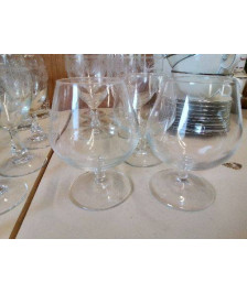 VERRE A PIED 