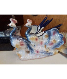 PAON EN PORCELAINE