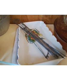 PLAT A BROCHETTE AVEC LES PIQUES