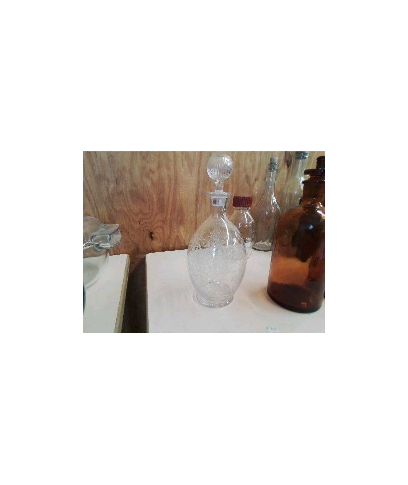 CARAFE EN VERRE