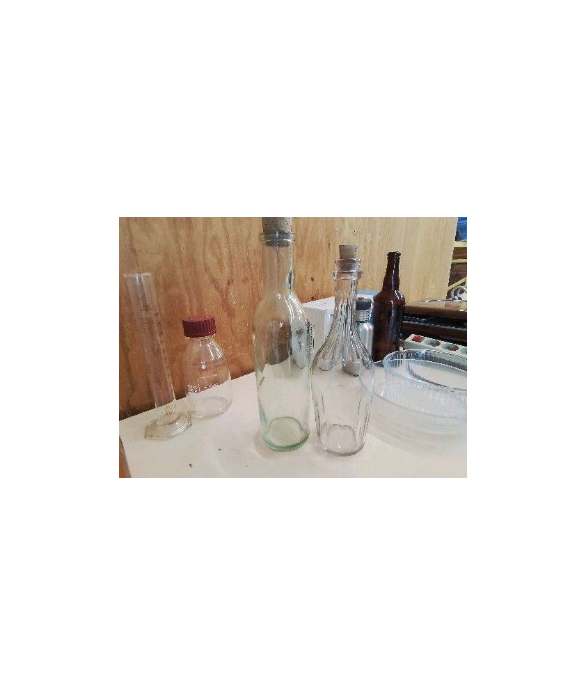 BOUTEILLE EN VERRE AVEC BOUCHON 