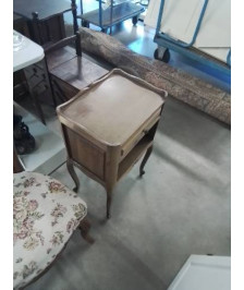 CHEVET 1 TIROIR 1 NICHE BOIS STYLE REGENCE 