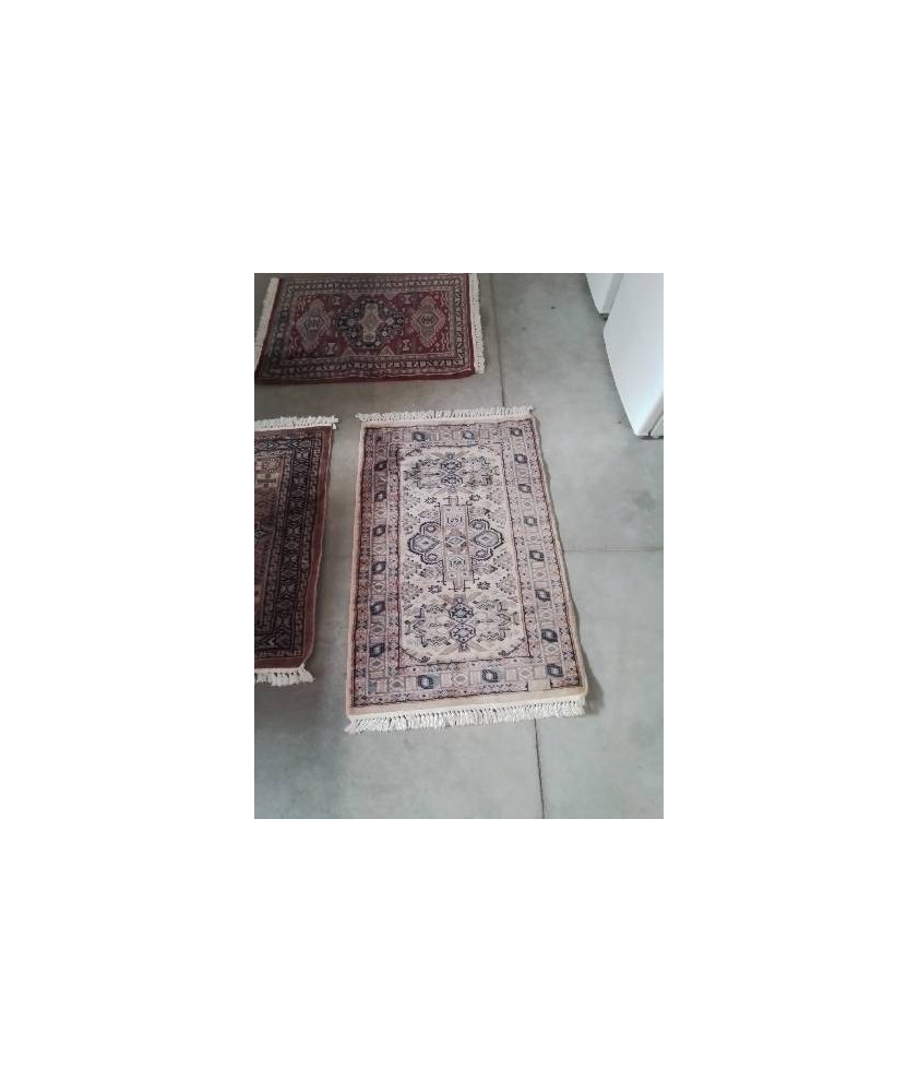 TAPIS LAINE FAIT MAIN ROSE ECRU BLEU 90X60CM