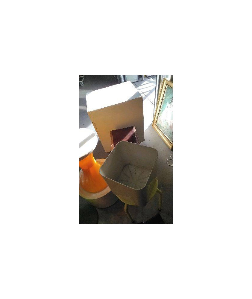 CACHE POT