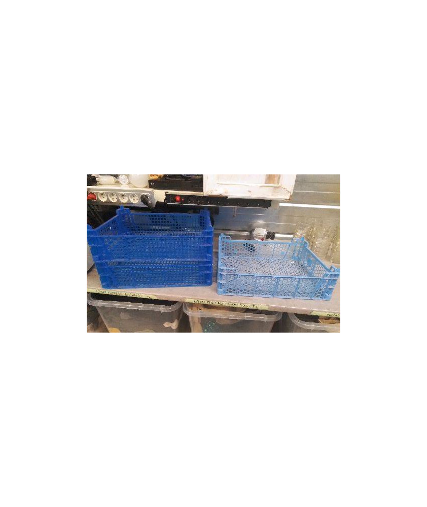 CAISSE PLASTIQUE 