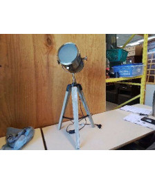LAMPE SPOT