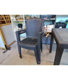 SALON DE JARDIN 2 FAUTEUILS AVEC 1 TABLE