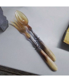PAIRE DE COUVERTS À SALADE EN CORNE