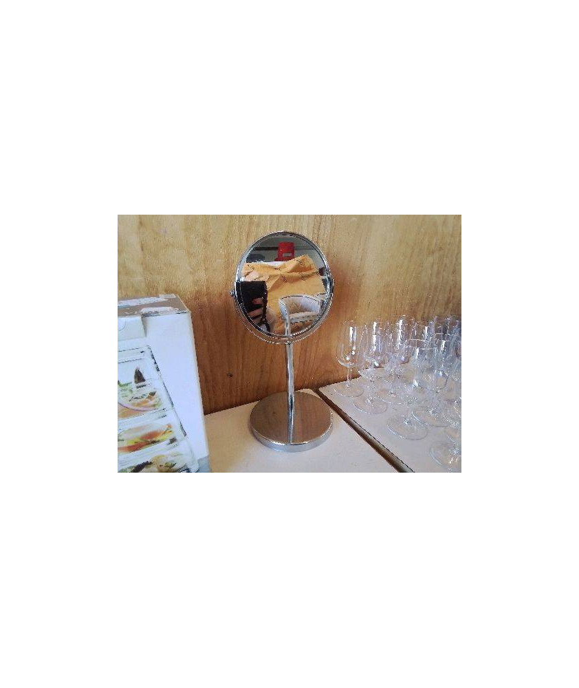 MIROIR GROSSISSANT 