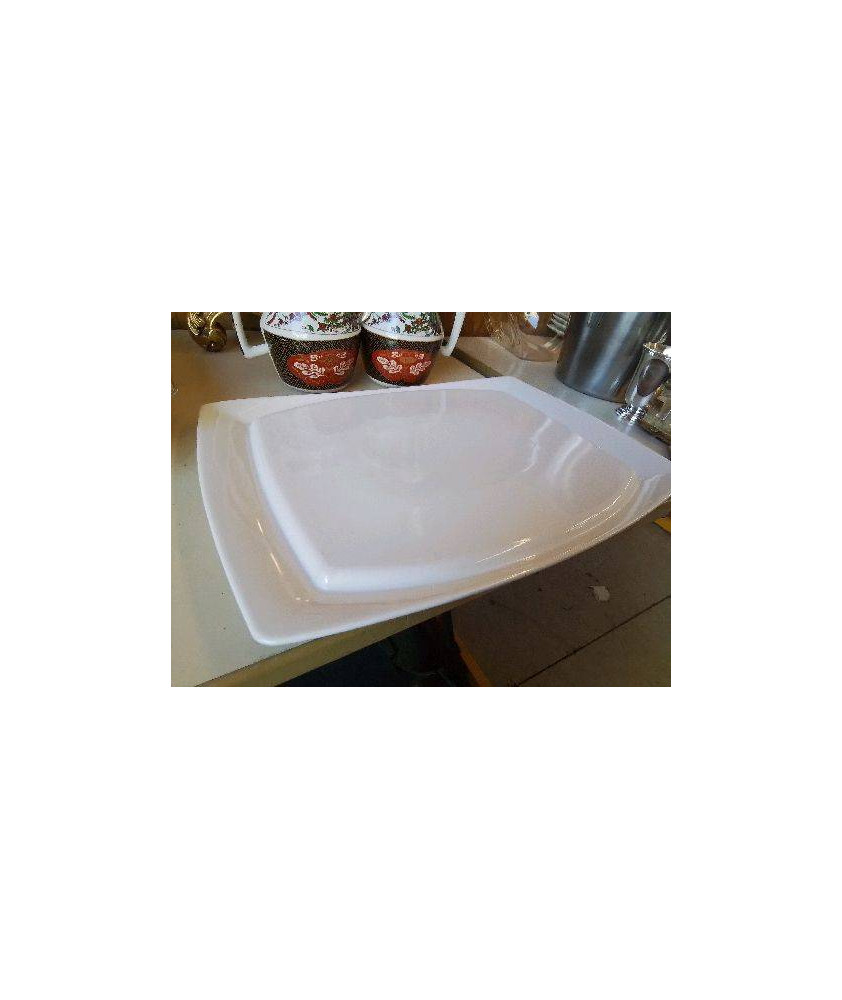 PLAT DE SERVICE 