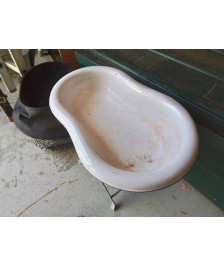 BIDET ÉMAILLÉE 