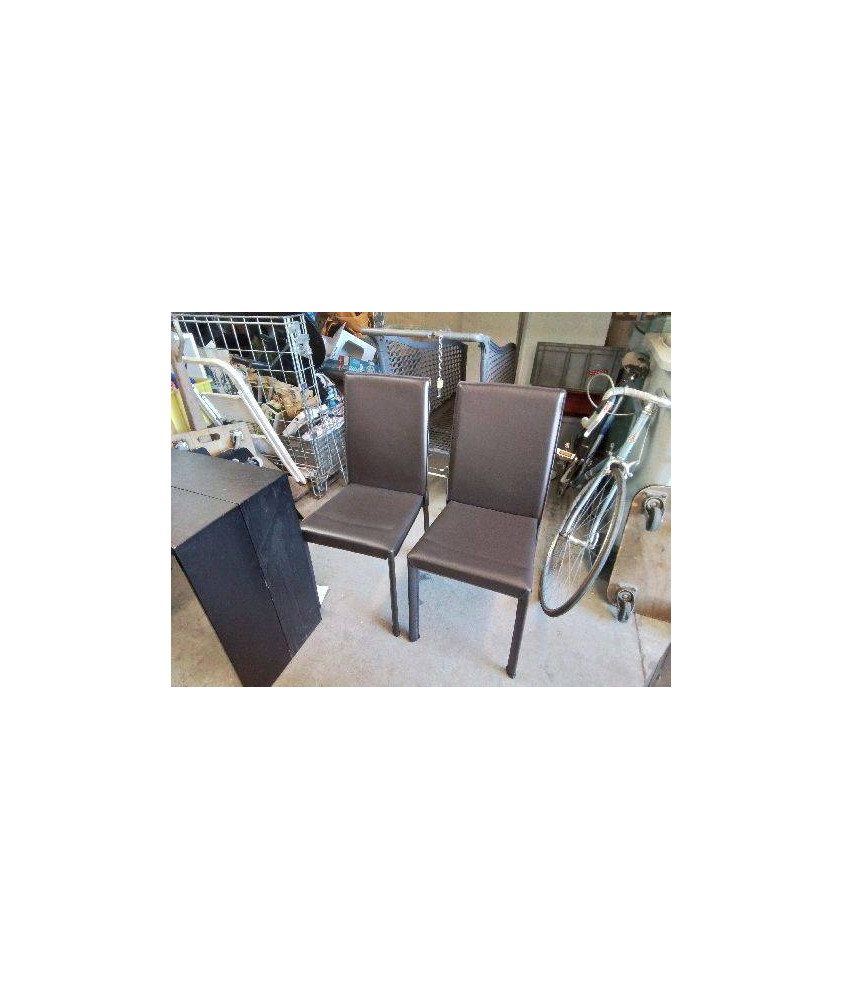 CHAISE CUIR