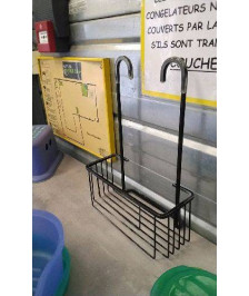 ETAGERE SDB EN L’ETAT
